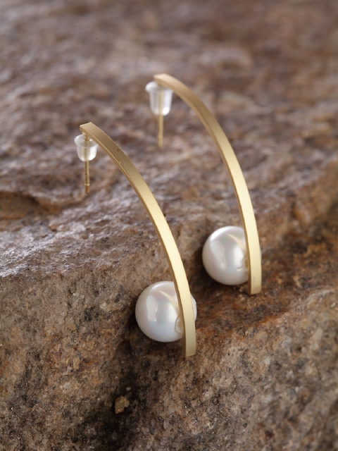 

PRITA Gold-Toned Circular Drop Earrings