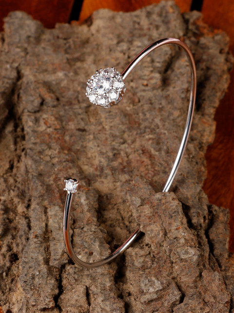 

Priyaasi Silver-Plated Handcrafted Cuff Bracelet
