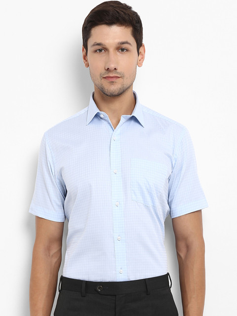 

Park Avenue Men Blue Regular Fit Checked Formal Shirt