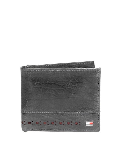 

Tommy Hilfiger Men Navy Blue Solid Two Fold Wallet