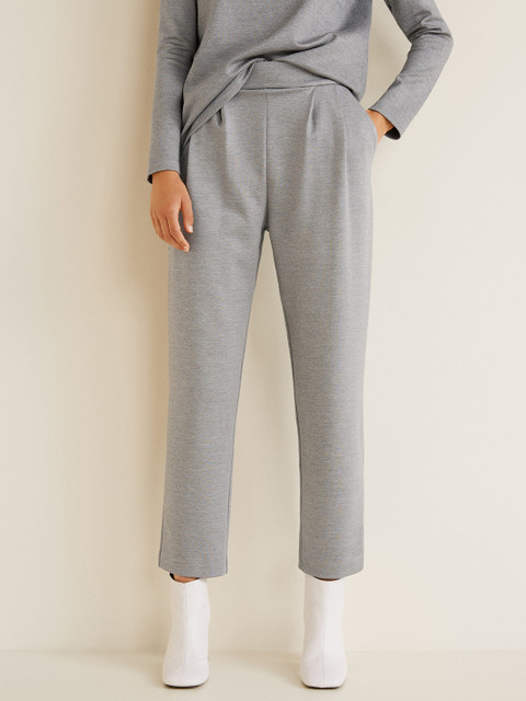 

MANGO Women Grey Regular Fit Solid Cropped Regular Trousers