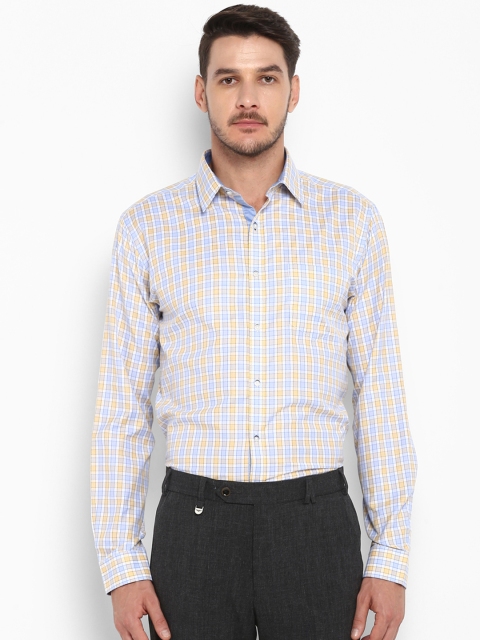 

Next Look Men Off-White Regular Fit Checked Casual Shirt