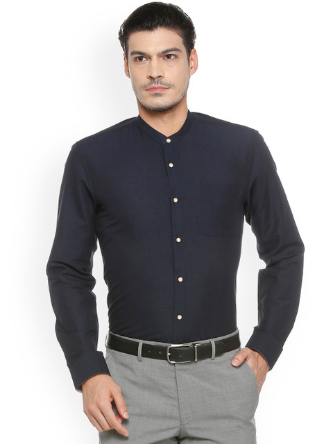 

Peter England Men Navy Blue Regular Fit Solid Formal Shirt