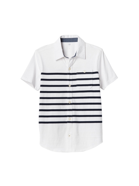 

GAP Boys White & Black Regular Fit Striped Casual Shirt
