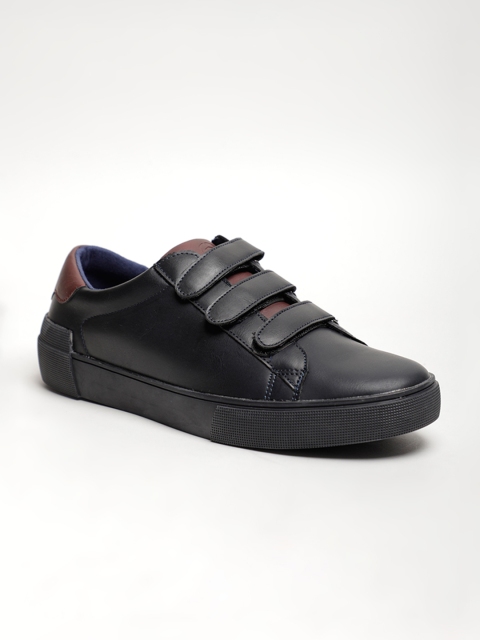 

LOCOMOTIVE Men Black Slip-On Sneakers