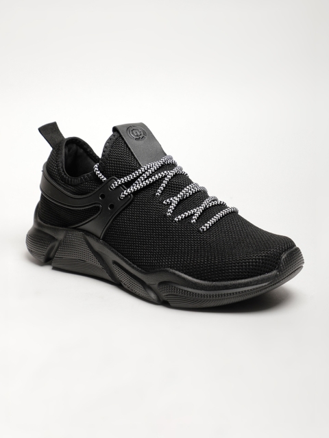 

LOCOMOTIVE Men Black Sneakers