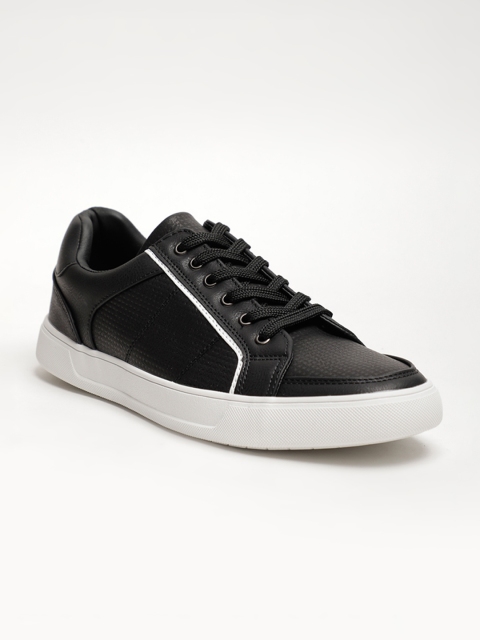 

LOCOMOTIVE Men Black Sneakers