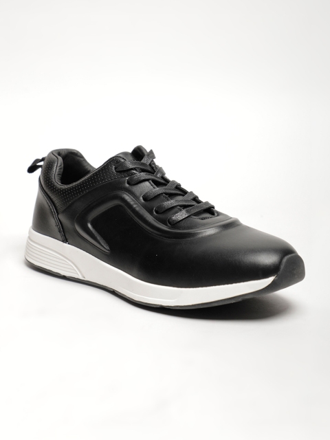 

LOCOMOTIVE Men Black Sneakers