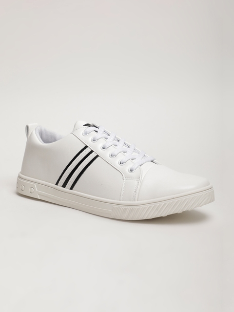 

LOCOMOTIVE Men White Sneakers