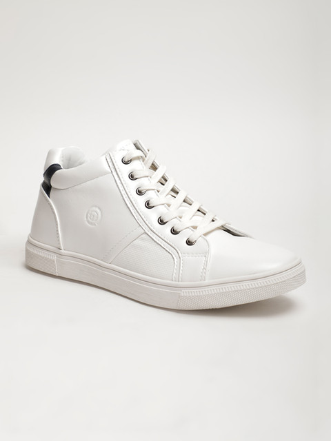

LOCOMOTIVE Men White Sneakers