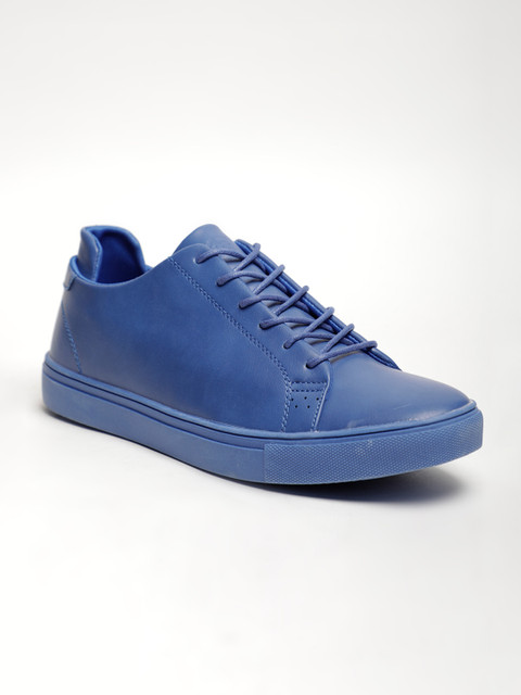 

LOCOMOTIVE Men Blue Sneakers