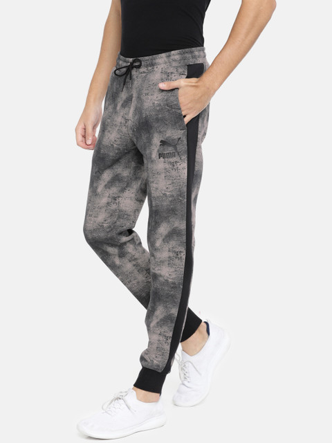 

Puma Men Grey Printed Classics T7 AOP Joggers