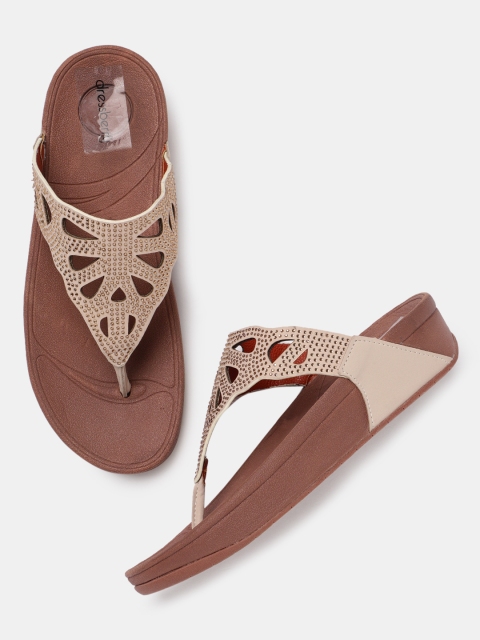 

DressBerry Women Beige Embellished Flats