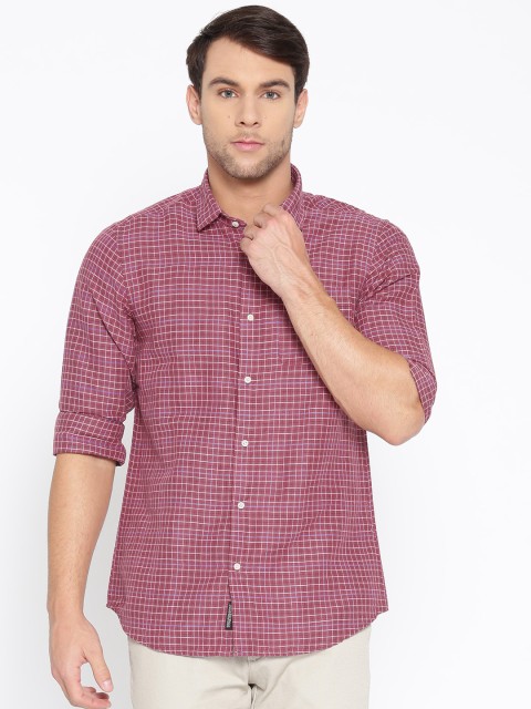 

Blackberrys Men Pink Slim Fit Checked Casual Shirt