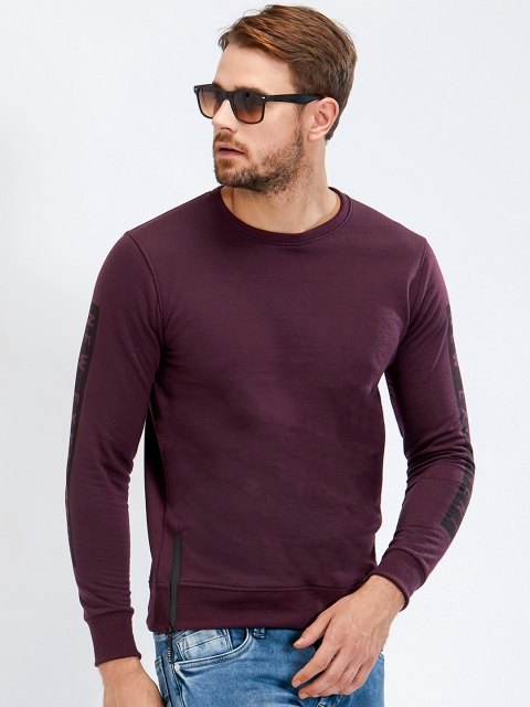 

Maniac Men Maroon Solid Sweatshirt