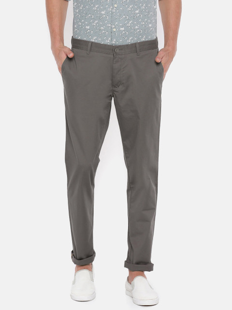 

Blackberrys Men Charcoal Sharp Slim Fit Solid Chinos, Grey