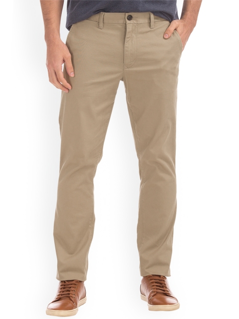 

GAP Men Beige Skinny Fit Solid Regular Trousers