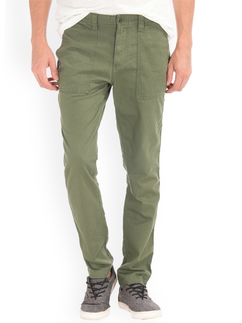 

GAP Men Green Slim Fit Solid Regular Trousers