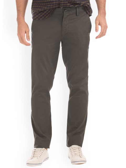

GAP Men Grey Skinny Fit Solid Regular Trousers