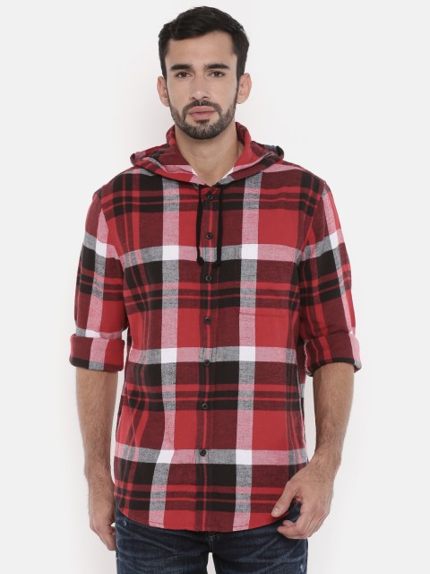 

AMERICAN EAGLE OUTFITTERS Men Red & White Regular Fit Checked Hooded Casual Shirt