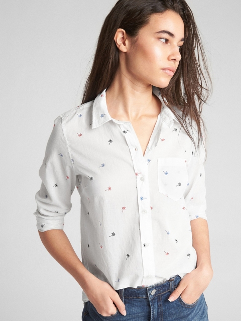 

GAP Women Fitted Boyfriend Print Shirt, White