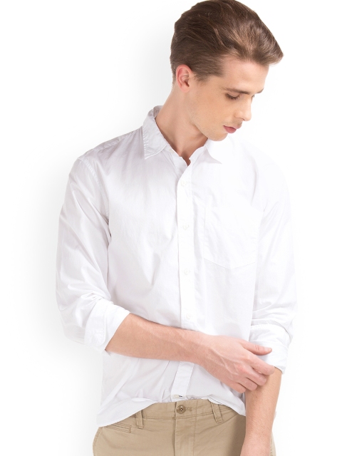

GAP Men True Wash Standard Fit Shirt, White