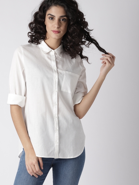

FOREVER 21 Women Off-White Regular Fit Solid Casual Shirt