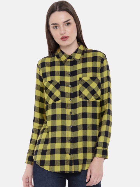 

FOREVER 21 Women Mustard Yellow & Navy Blue Regular Fit Checked Casual Shirt