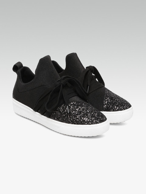 

Steve Madden Women Black Embellished Sneakers