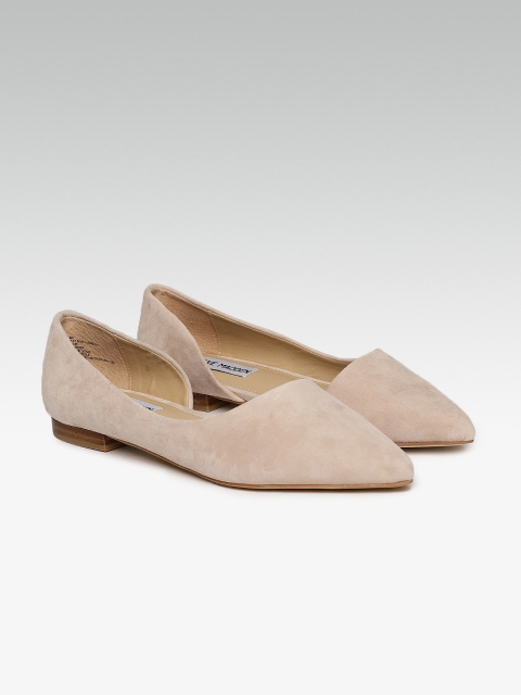 

Steve Madden Women Beige Solid Suede Ballerinas