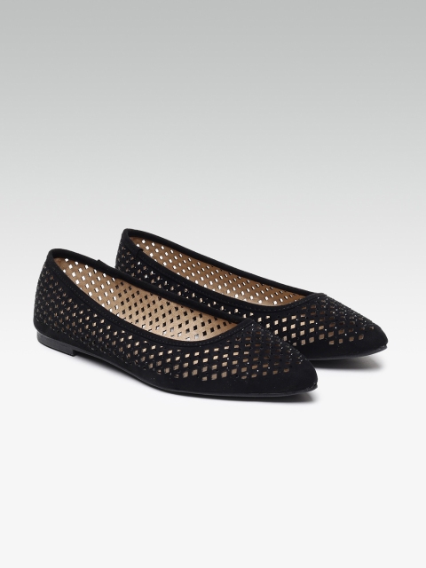 

Steve Madden Women Black Solid Synthetic Ballerinas