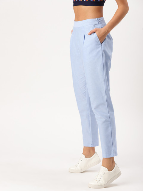 

DressBerry Women Blue Regular Fit Solid Cropped Regular Trousers