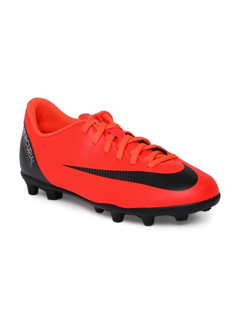 

Nike Kids Red Solid VAPOR 12 CLUB GS CR7 FG/MG Football Shoes