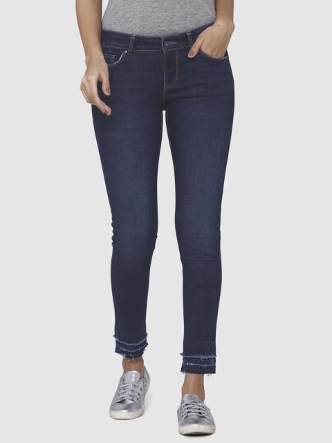 

Vero Moda Women Blue Skinny Fit Mid-Rise Clean Look Stretchable Cropped Jeans