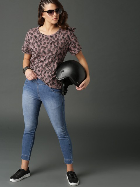 

Roadster Women Mauve Printed Round Neck T-shirt