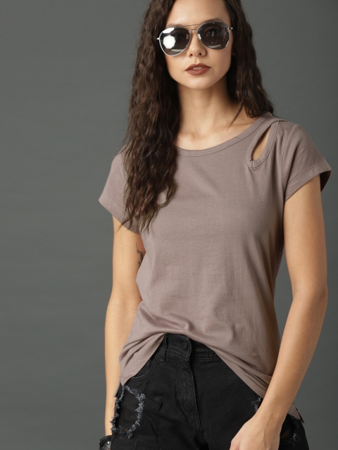 

Roadster Women Pink Solid Top