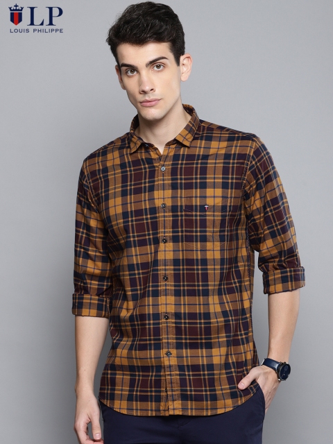 

Louis Philippe Sport Men Yellow & Navy Blue Slim Fit Checked Casual Shirt