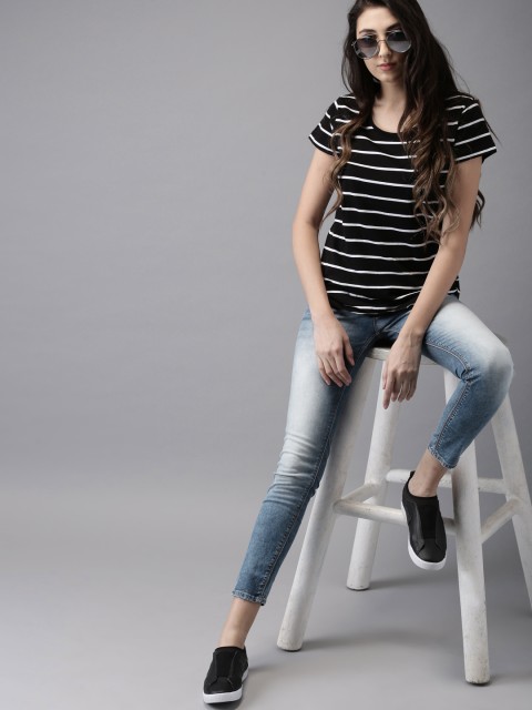 

HERE&NOW Women Blue Skinny Fit Mid-Rise Clean Look Stretchable Cropped Jeans