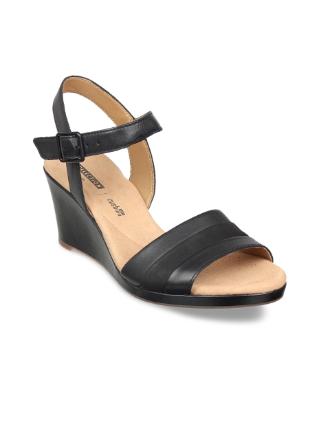 

Clarks Women Black Solid Leather Heels