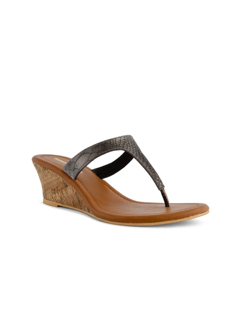 

Signature Sole Women Grey Solid Sandals