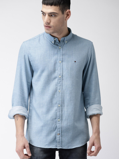 

Tommy Hilfiger Men Blue Regular Fit Solid Casual Shirt
