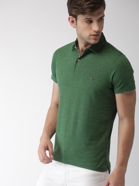 

Tommy Hilfiger Men Green Solid Polo Collar T-shirt