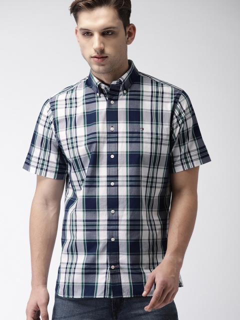

Tommy Hilfiger Men White & Navy Blue Custom Fit Checked Casual Shirt