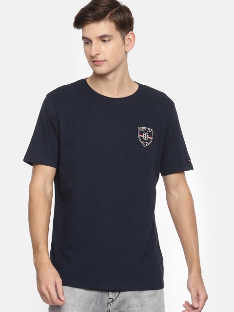 

Tommy Hilfiger Men Navy Blue Solid Round Neck T-shirt