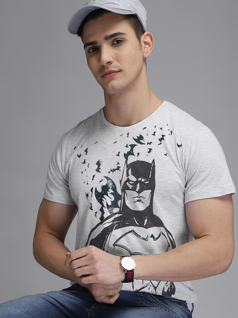 

Free Authority Men Grey Batman Printed T-shirt
