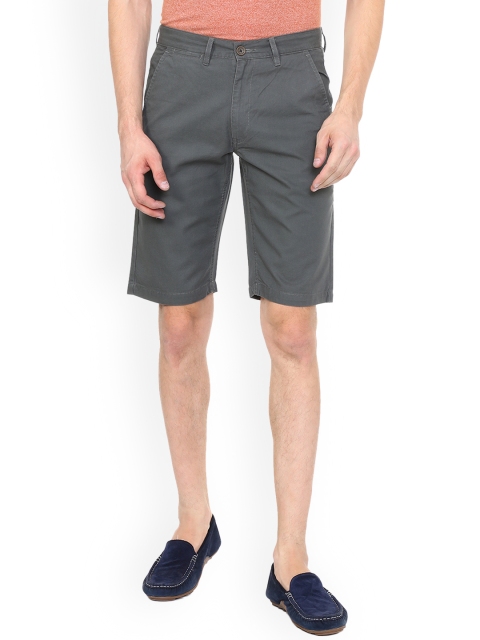 

Peter England Casuals Men Grey Solid Slim Fit Regular Shorts