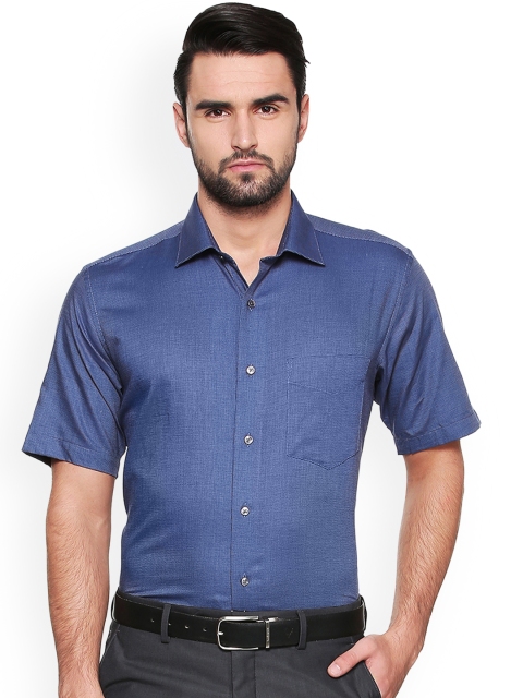 

Van Heusen Men Blue Regular Fit Solid Formal Shirt