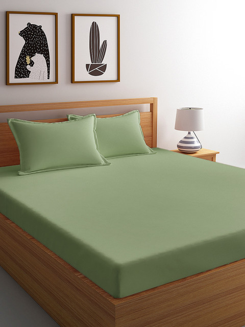 

Dreamscape Green Solid Flat 300 TC Cotton Extra Large Bedsheet with 2 Pillow Covers