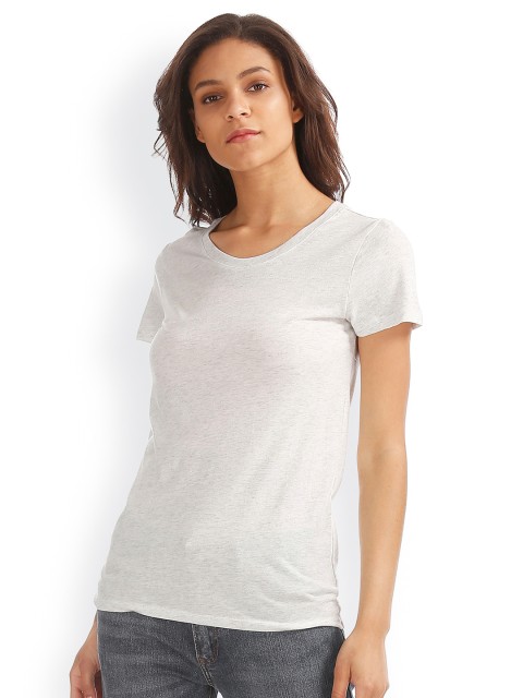 

GAP Women Grey Solid Round Neck T-shirt
