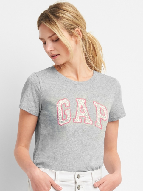 

GAP Women Lace Logo Short Sleeve Crew Neck T-Shirt, Grey